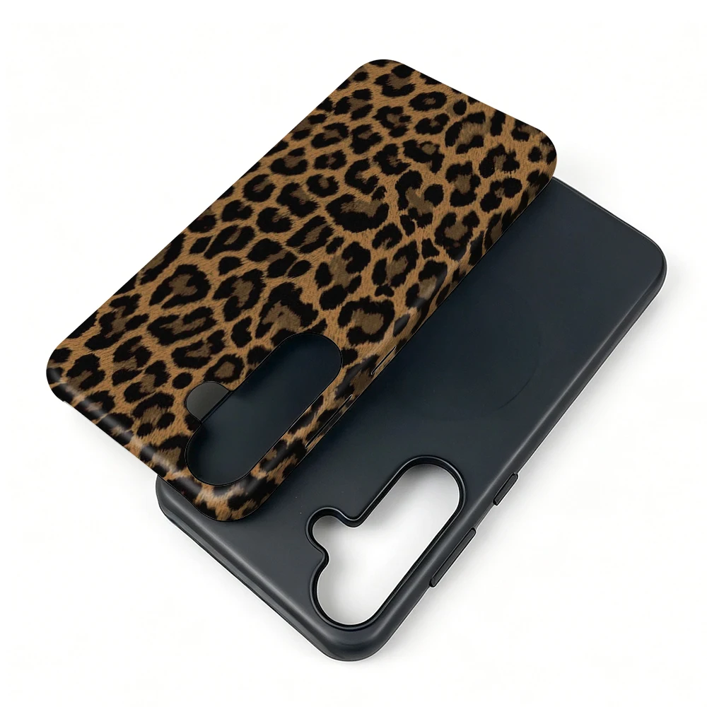 Funda Galaxy A17 Wild Leo MagSafe con soporte de agarre - image 4