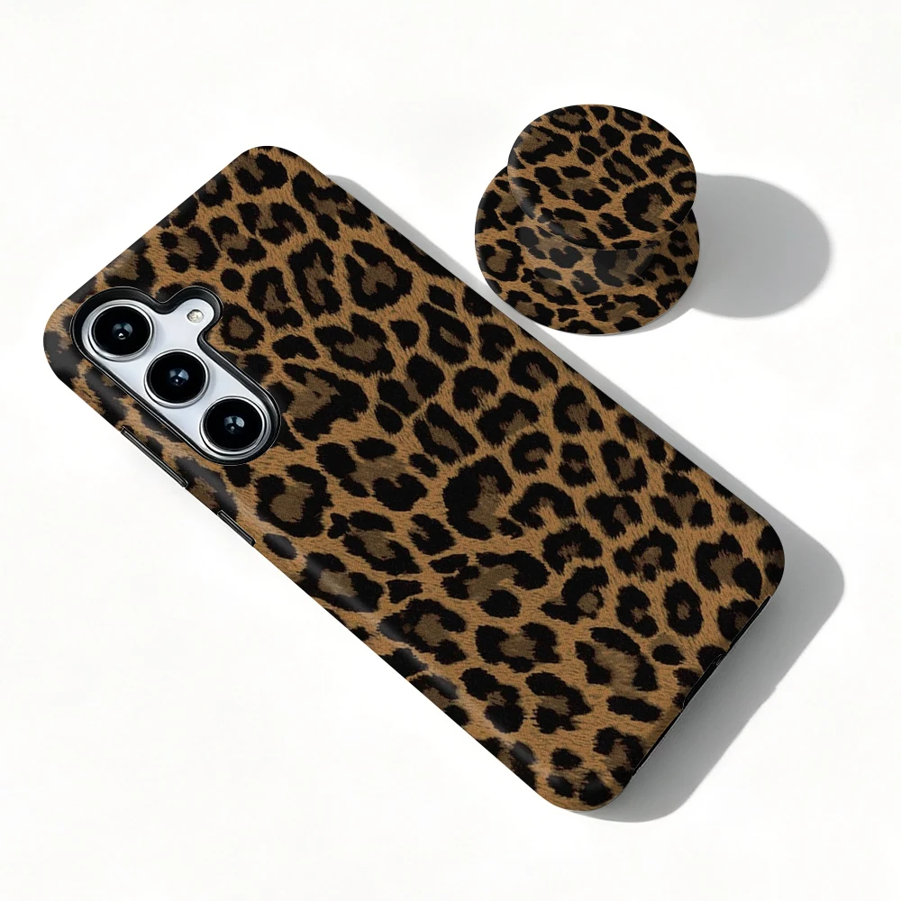 Funda Galaxy A17 Wild Leo MagSafe con soporte de agarre - image 3