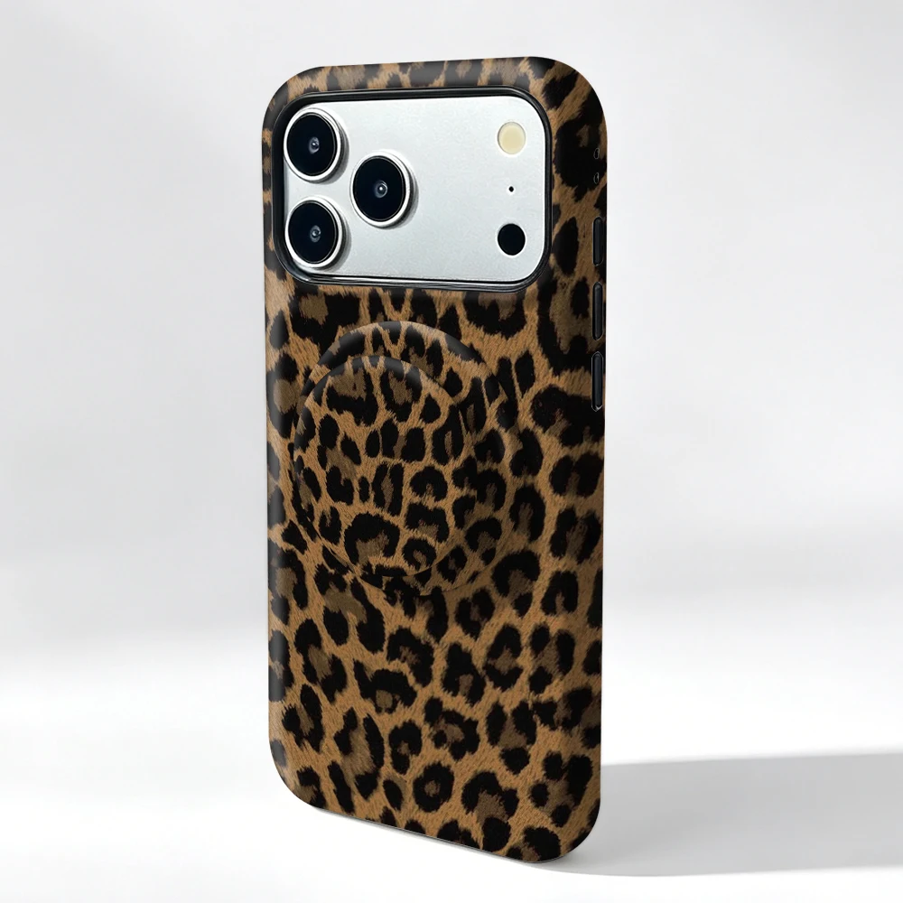 Funda iPhone 15 Plus Wild Leo MagSafe con soporte de agarre - image 5