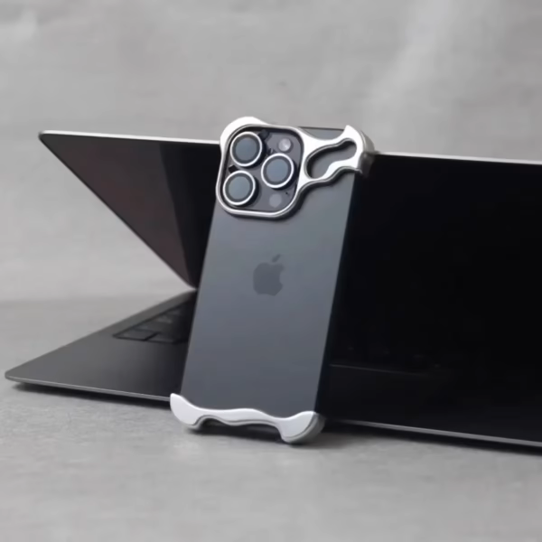 iPhone 15 Pro Max Aluminium Bumper Case PulseEdge 2026 Edition - Silver